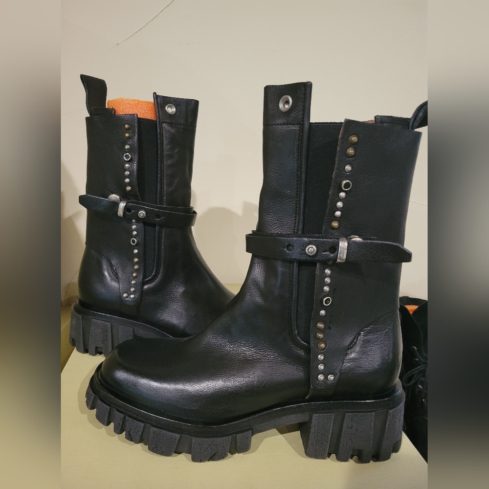 NIB A.S.98 Hallsey Black Studded Chunky Combat Boots - Women's 39